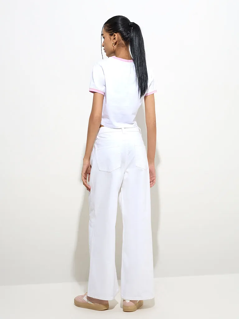 Nuon White Relaxed - Fit High - Rise Jeans