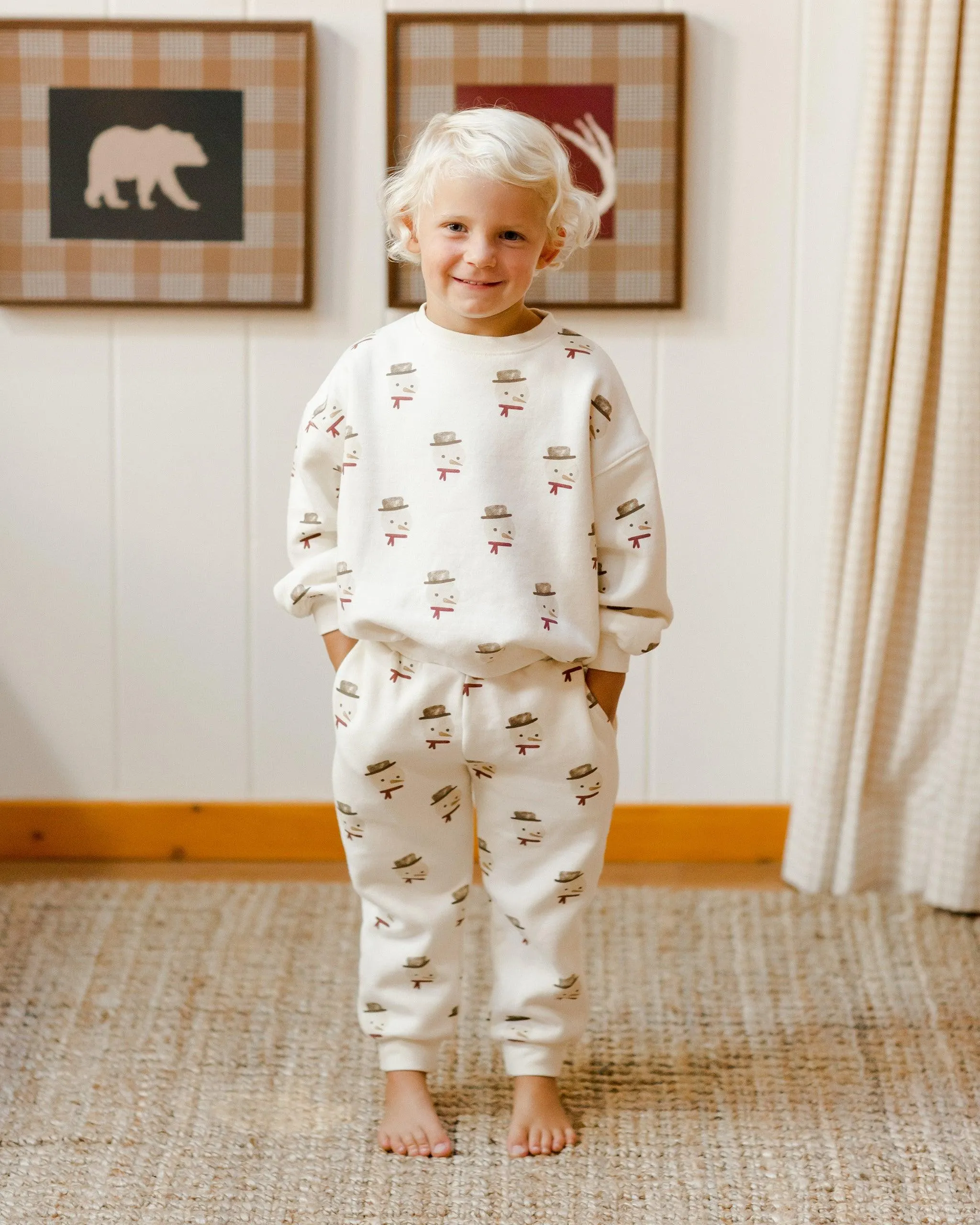 Unisex Pant |Snowman Jogger Pant | Rylee and Cru